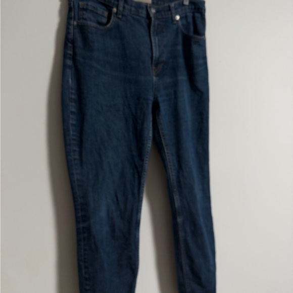 Everlane Women's Straight Leg Slightly Distressed Ankle Jeans in Dark Blue 31 - Picture 4 of 15